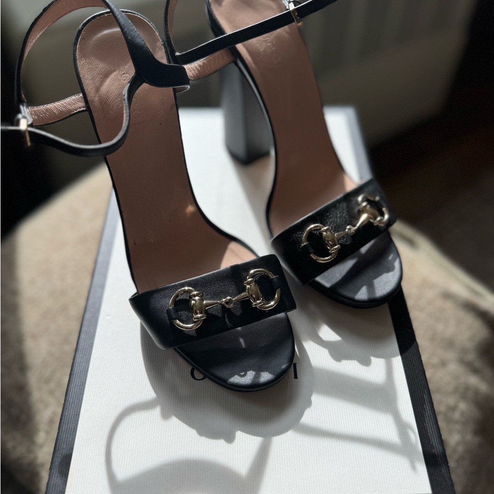 Gucci Black Leather Heeled Sandals